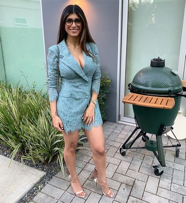 MiaKhalifa/